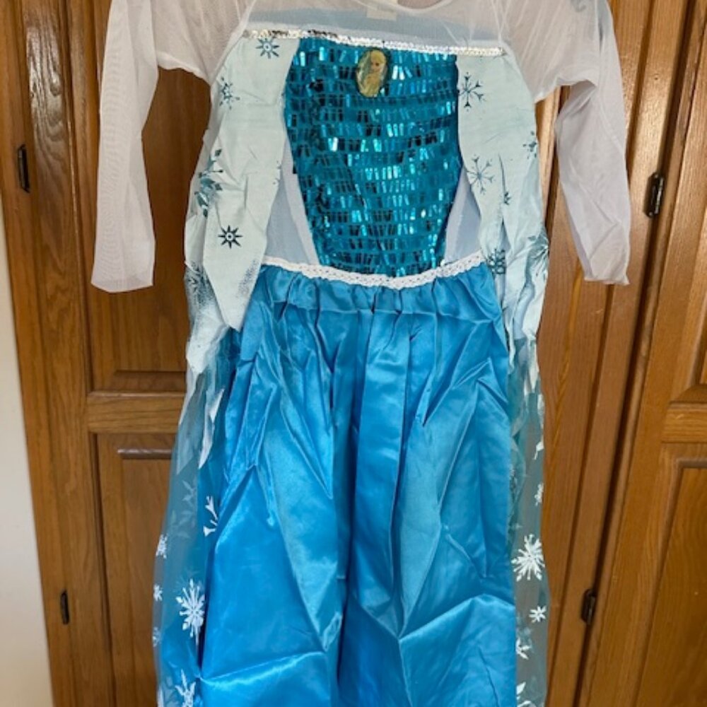 Pretend and Play Frozen Elsa Dress   7649